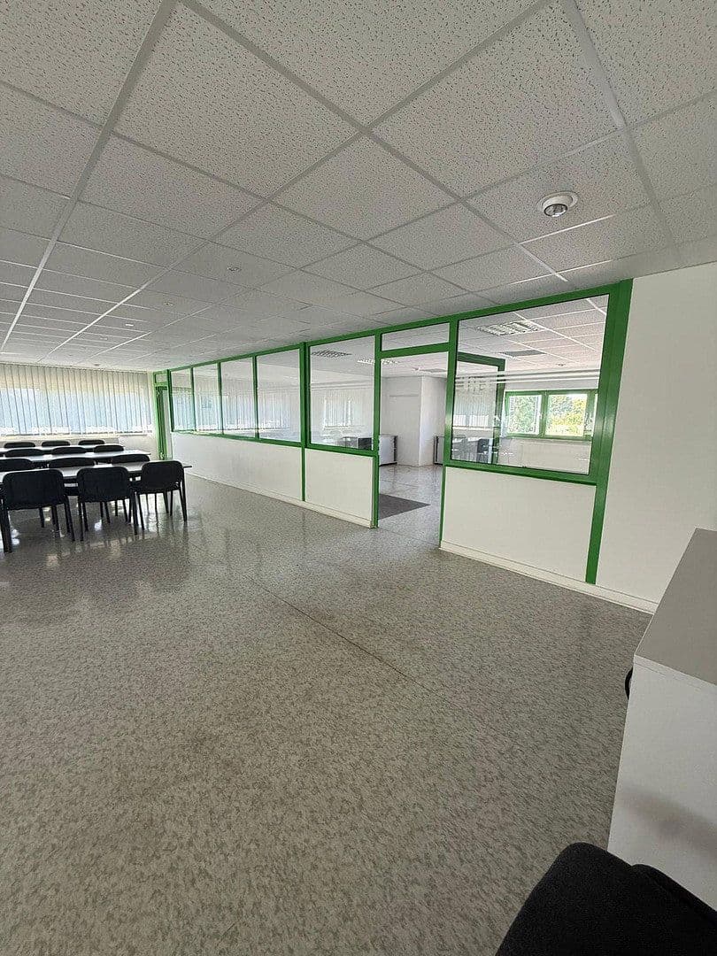 office to rent, 400 m², Hohendorfer Marke 1, Merseburg, Saxony-Anhalt office to rent, 400 m², Hohendorfer Marke 1, Merseburg, Saxony-Anhalt