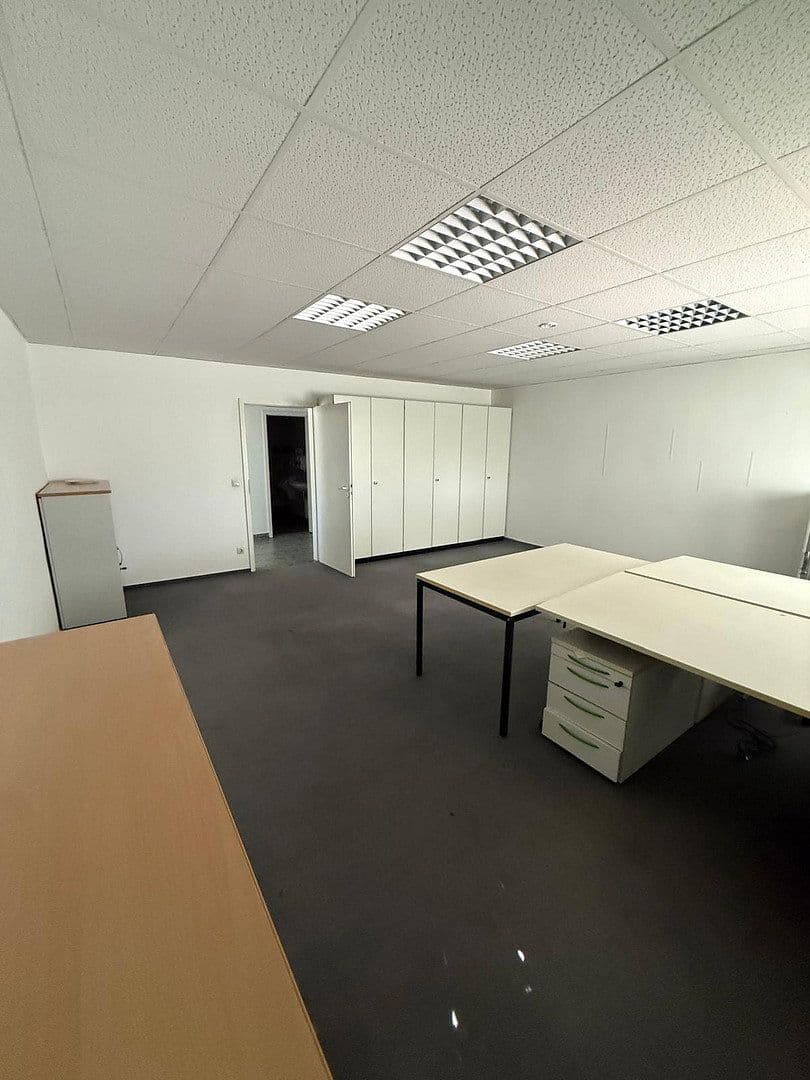 office to rent, 400 m², Hohendorfer Marke 1, Merseburg, Saxony-Anhalt office to rent, 400 m², Hohendorfer Marke 1, Merseburg, Saxony-Anhalt