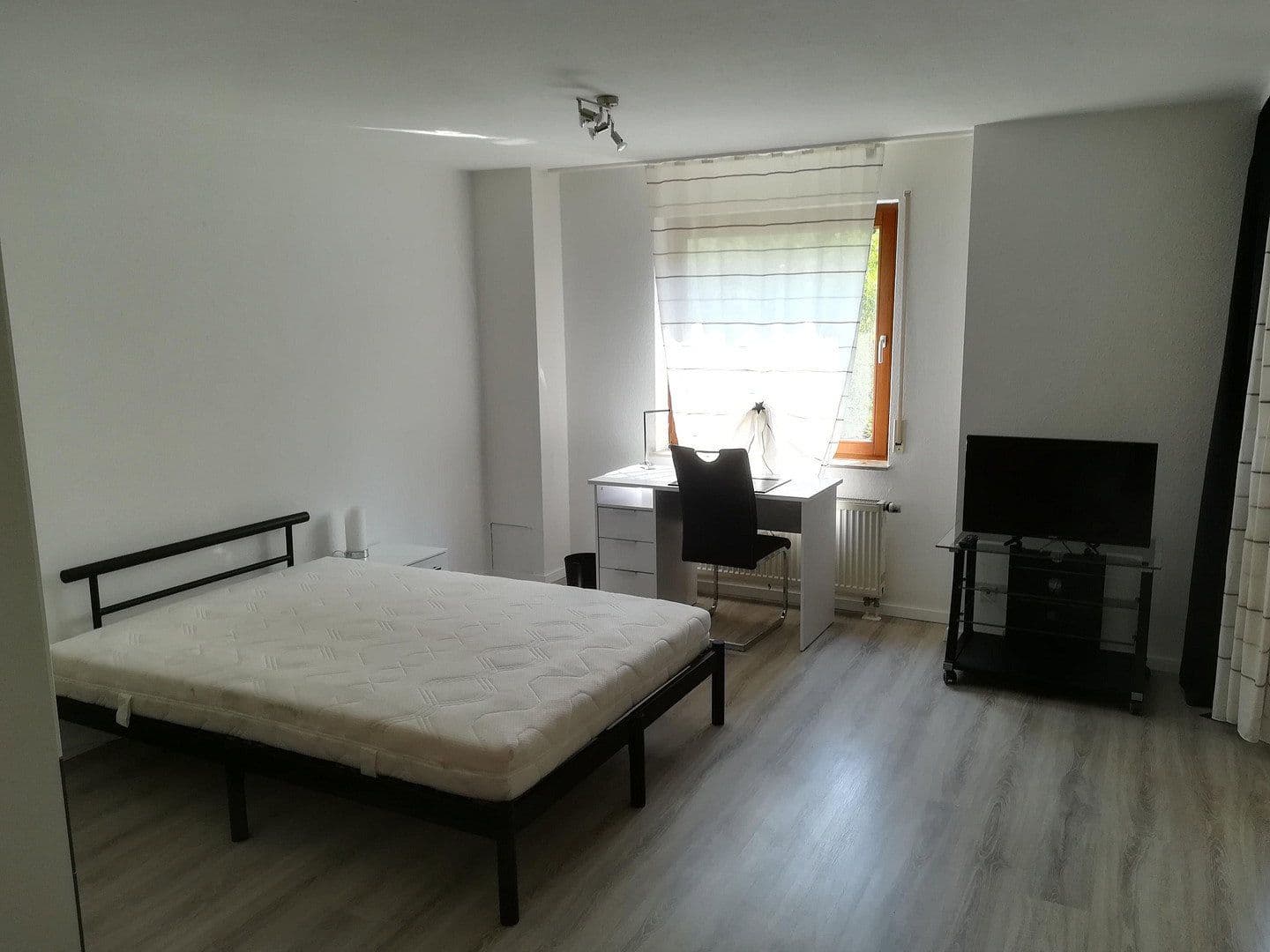 Studio flat to rent, 41 m², Grabenstr. 30, Weissach, Baden-Württemberg Studio flat to rent, 41 m², Grabenstr. 30, Weissach, Baden-Württemberg