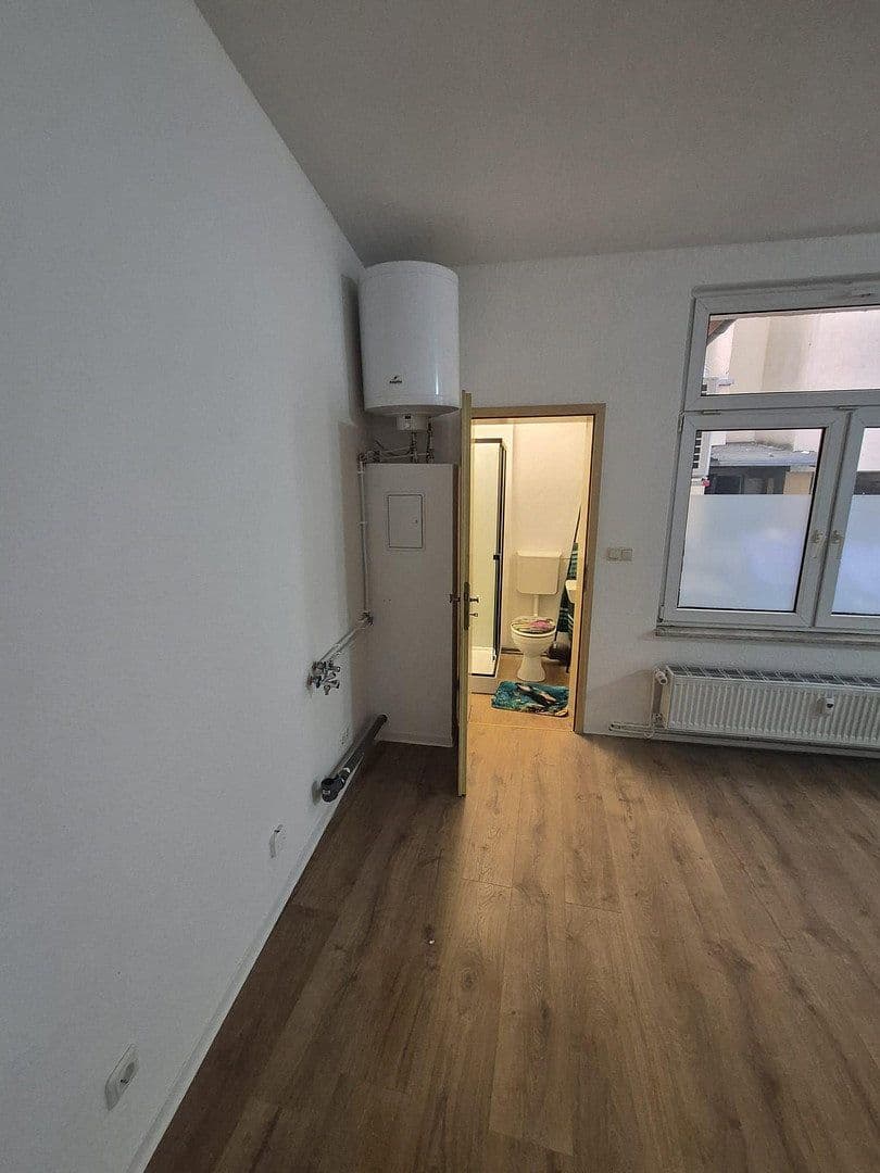 1 bedroom with open-plan kitchen flat to rent, 73 m², Darrplatz 13, Apolda, Thuringia 1 bedroom with open-plan kitchen flat to rent, 73 m², Darrplatz 13, Apolda, Thuringia