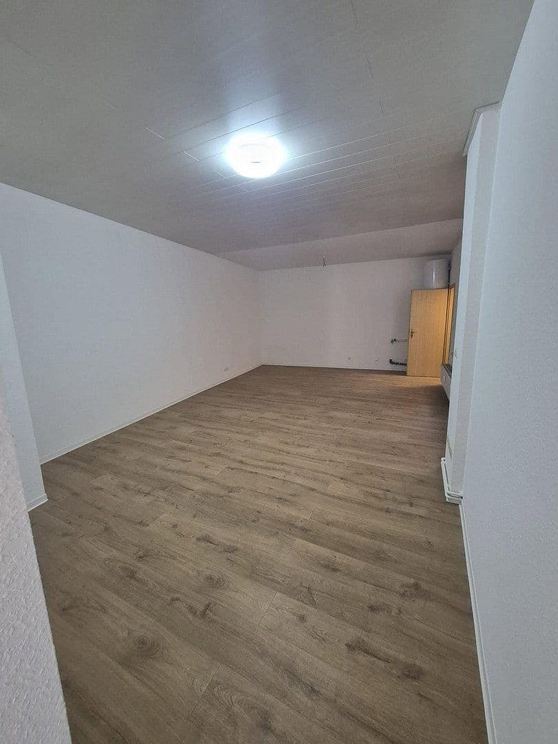 1 bedroom with open-plan kitchen flat to rent, 73 m², Darrplatz 13, Apolda, Thuringia 1 bedroom with open-plan kitchen flat to rent, 73 m², Darrplatz 13, Apolda, Thuringia