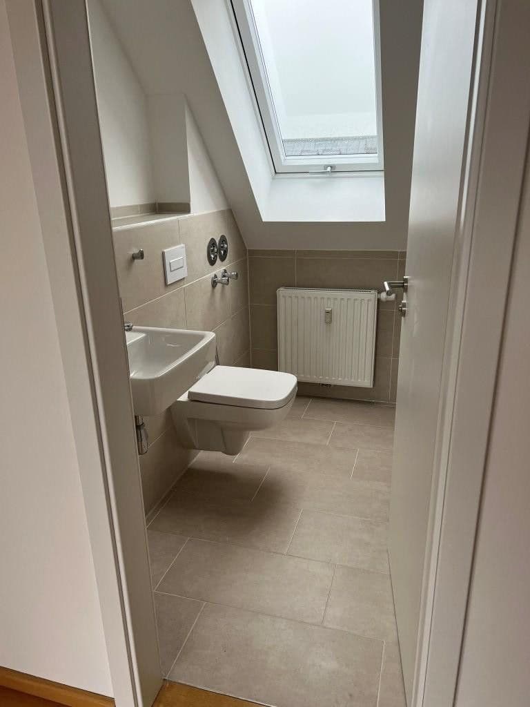 2 bedroom with open-plan kitchen flat to rent, 104 m², Finsterwalder Str. 25, Rosenheim, Bavaria 2 bedroom with open-plan kitchen flat to rent, 104 m², Finsterwalder Str. 25, Rosenheim, Bavaria