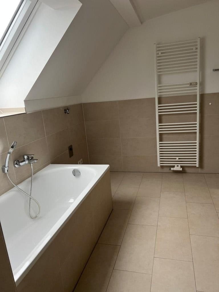 2 bedroom with open-plan kitchen flat to rent, 104 m², Finsterwalder Str. 25, Rosenheim, Bavaria 2 bedroom with open-plan kitchen flat to rent, 104 m², Finsterwalder Str. 25, Rosenheim, Bavaria