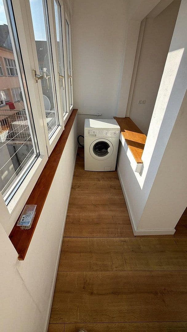 2 bedroom with open-plan kitchen flat to rent, 100 m², Geigerstraße 9, Pforzheim, Baden-Württemberg 2 bedroom with open-plan kitchen flat to rent, 100 m², Geigerstraße 9, Pforzheim, Baden-Württemberg
