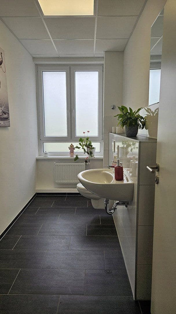 office to rent, 188 m², Heiligenhaus, North Rhine-Westphalia office to rent, 188 m², Heiligenhaus, North Rhine-Westphalia