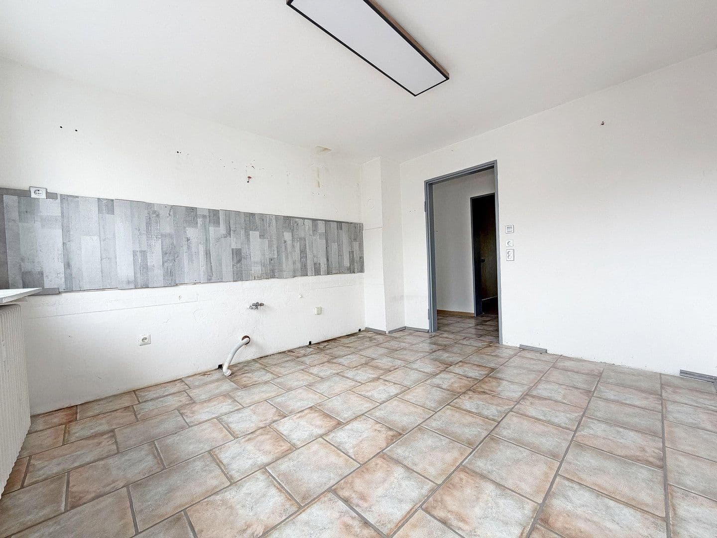 3 bedroom flat for sale, 88 m², Ludwigshafen, Rhineland-Palatinate 3 bedroom flat for sale, 88 m², Ludwigshafen, Rhineland-Palatinate