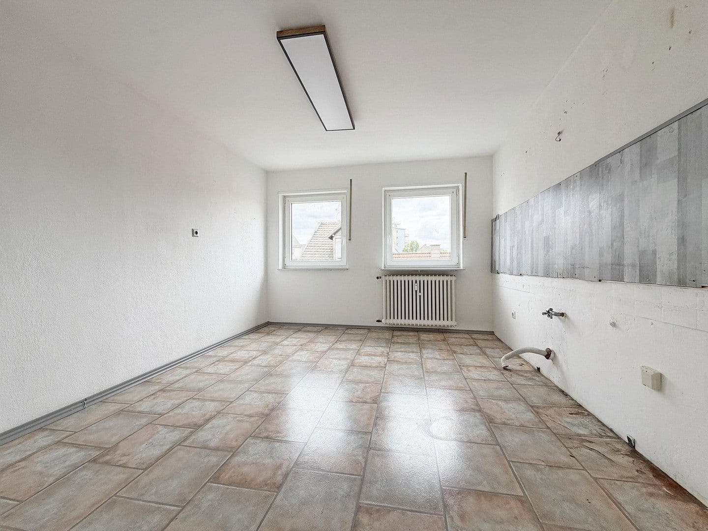 3 bedroom flat for sale, 88 m², Ludwigshafen, Rhineland-Palatinate 3 bedroom flat for sale, 88 m², Ludwigshafen, Rhineland-Palatinate