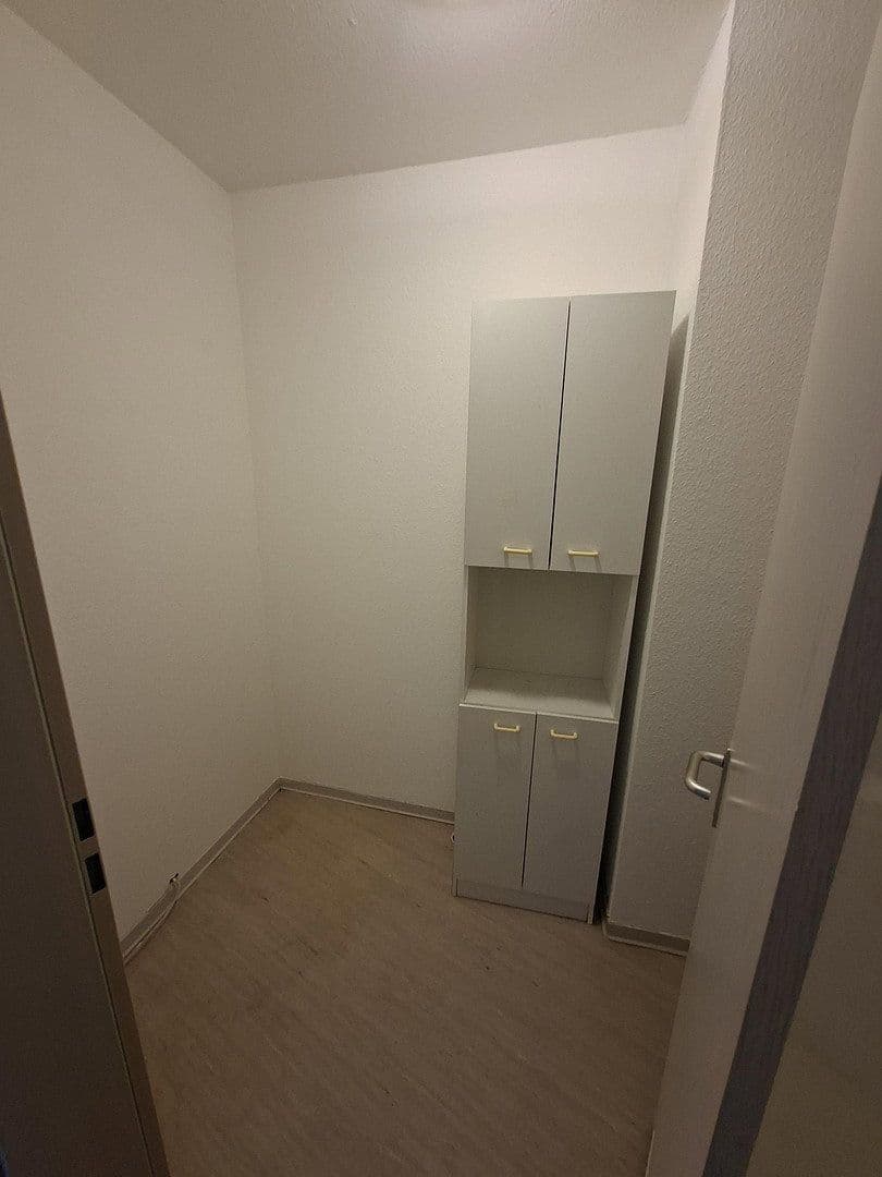 3 bedroom flat to rent, 88 m², Am Rathaus 2/ Friedhofstrasse 1, Kist, Bavaria 3 bedroom flat to rent, 88 m², Am Rathaus 2/ Friedhofstrasse 1, Kist, Bavaria