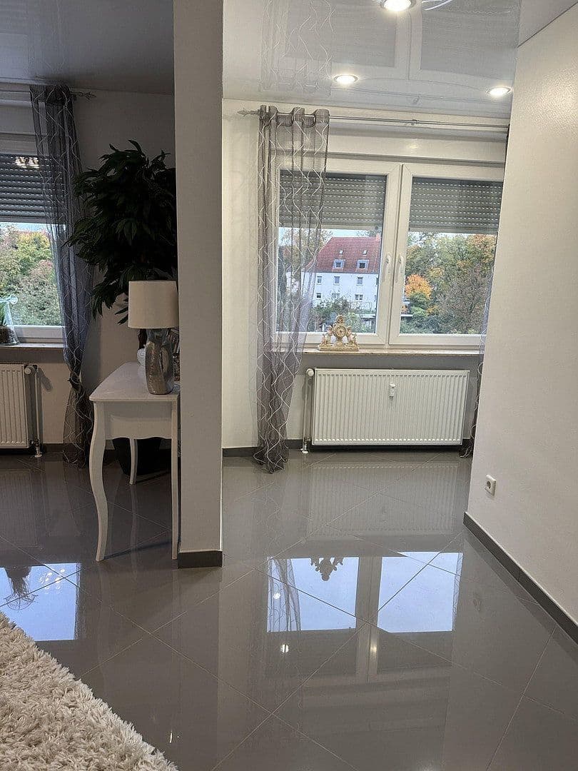 6 bedroom flat to rent, 165 m², Leverkusen, North Rhine-Westphalia 6 bedroom flat to rent, 165 m², Leverkusen, North Rhine-Westphalia