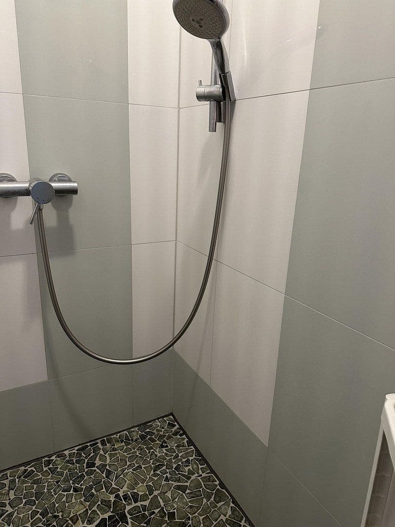 6 bedroom flat to rent, 165 m², Leverkusen, North Rhine-Westphalia 6 bedroom flat to rent, 165 m², Leverkusen, North Rhine-Westphalia