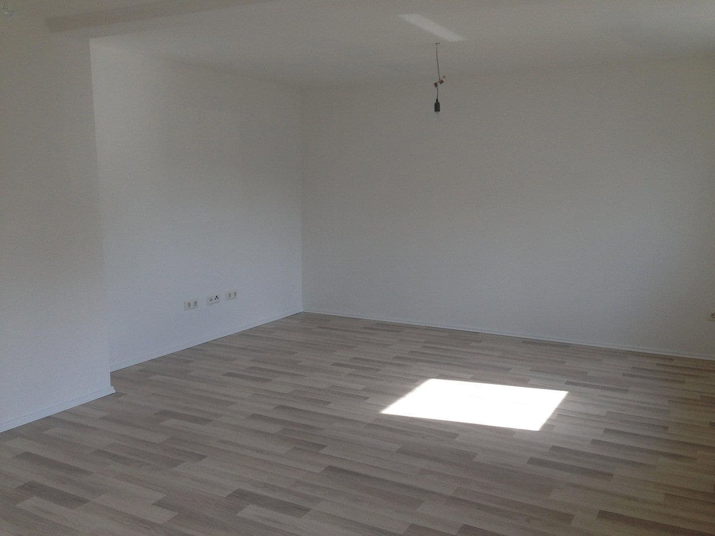 1 bedroom with open-plan kitchen flat to rent, 75 m², Günzburg, Bavaria 1 bedroom with open-plan kitchen flat to rent, 75 m², Günzburg, Bavaria