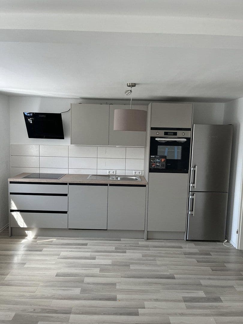 1 bedroom with open-plan kitchen flat to rent, 75 m², Günzburg, Bavaria 1 bedroom with open-plan kitchen flat to rent, 75 m², Günzburg, Bavaria