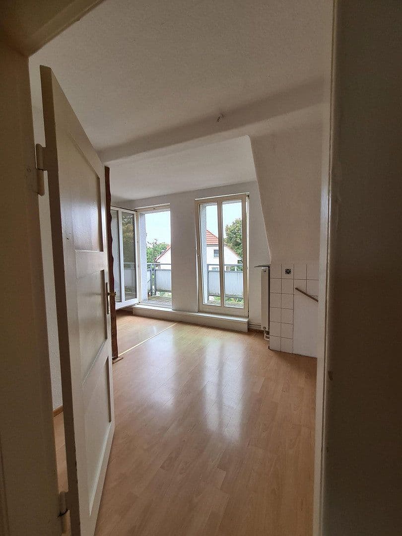 house for sale, 564 m², Uenglinger Straße 49/50, Stendal, Saxony-Anhalt house for sale, 564 m², Uenglinger Straße 49/50, Stendal, Saxony-Anhalt