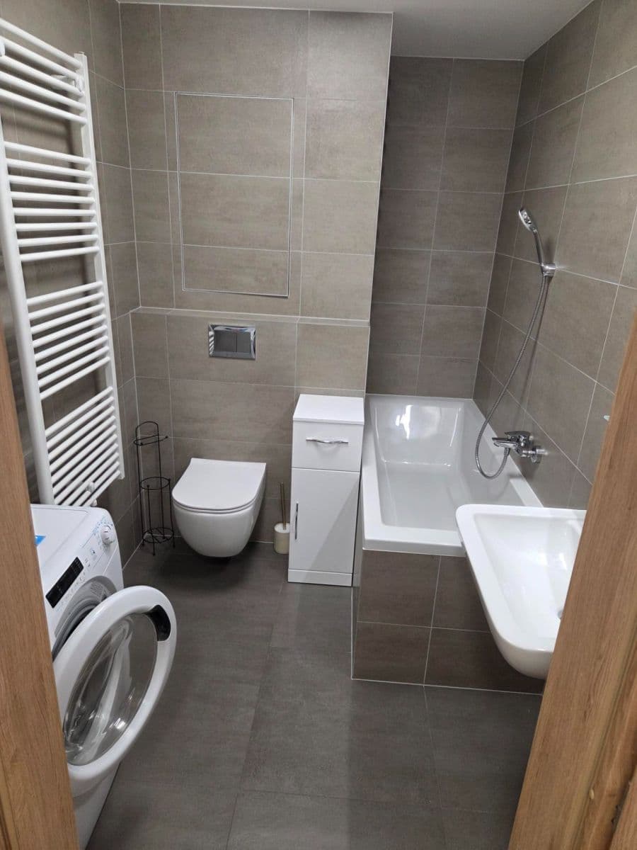 Studio flat to rent, 29 m², Oty Bubeníčka, Prague, Prague Studio flat to rent, 29 m², Oty Bubeníčka, Prague, Prague