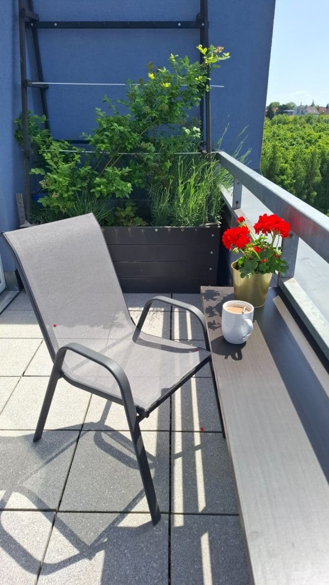 2 bedroom with open-plan kitchen flat to rent, 70 m², U Hostavického potoka, Prague, Prague 2 bedroom with open-plan kitchen flat to rent, 70 m², U Hostavického potoka, Prague, Prague