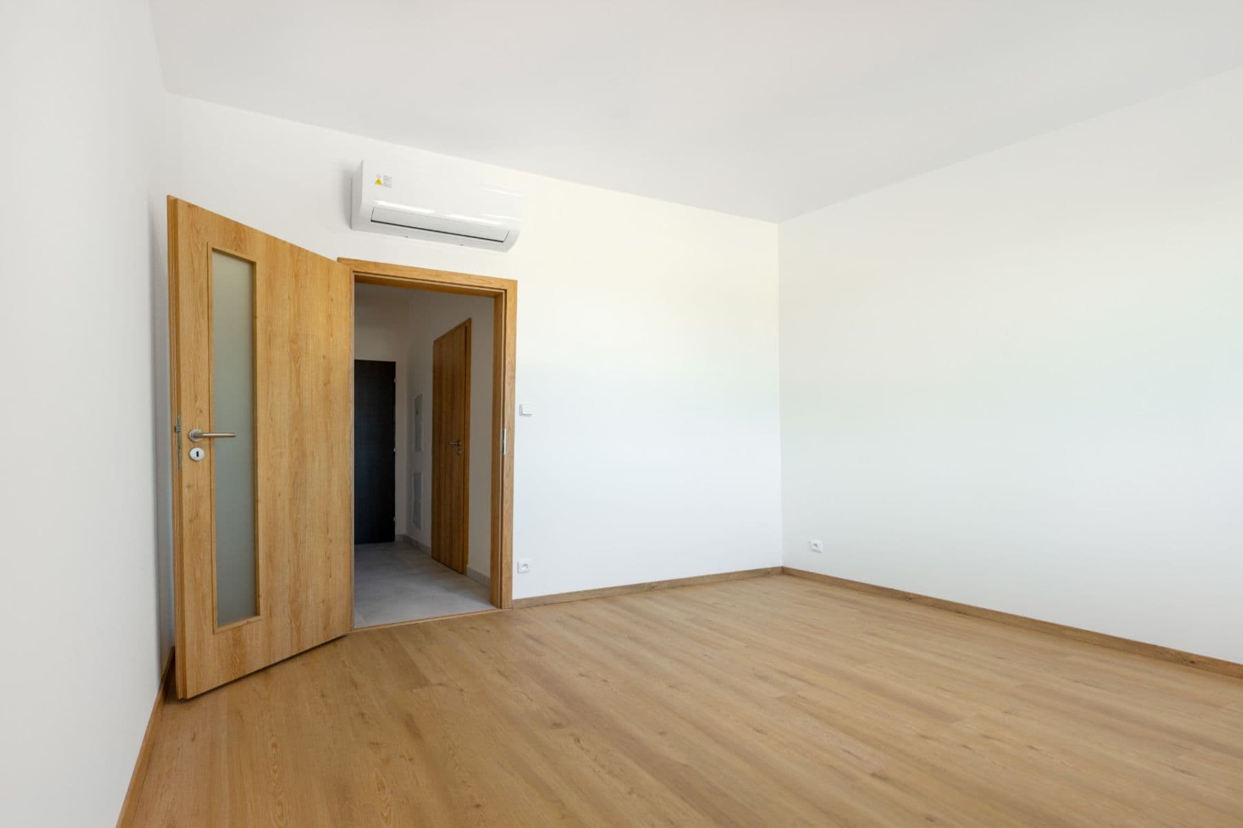 1 bedroom with open-plan kitchen flat to rent, 45 m², Pražská, Kolín, Středočeský Region 1 bedroom with open-plan kitchen flat to rent, 45 m², Pražská, Kolín, Středočeský Region