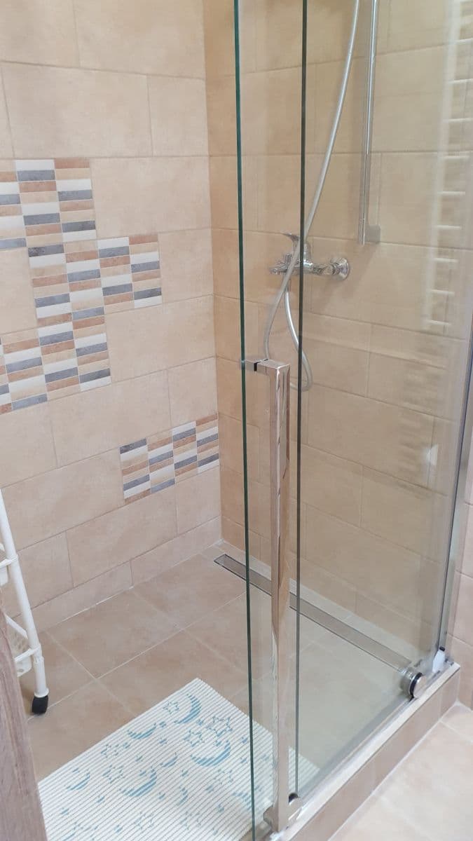 Studio flat to rent, 32 m², Jana Masaryka, Hradec Králové, Královéhradecký Region Studio flat to rent, 32 m², Jana Masaryka, Hradec Králové, Královéhradecký Region