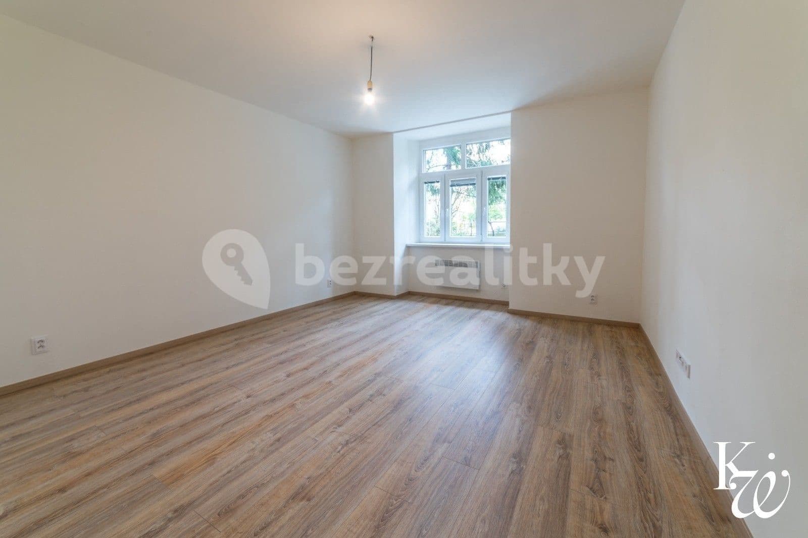 2 bedroom flat to rent, 47 m², U Družstev, Prague, Prague 2 bedroom flat to rent, 47 m², U Družstev, Prague, Prague