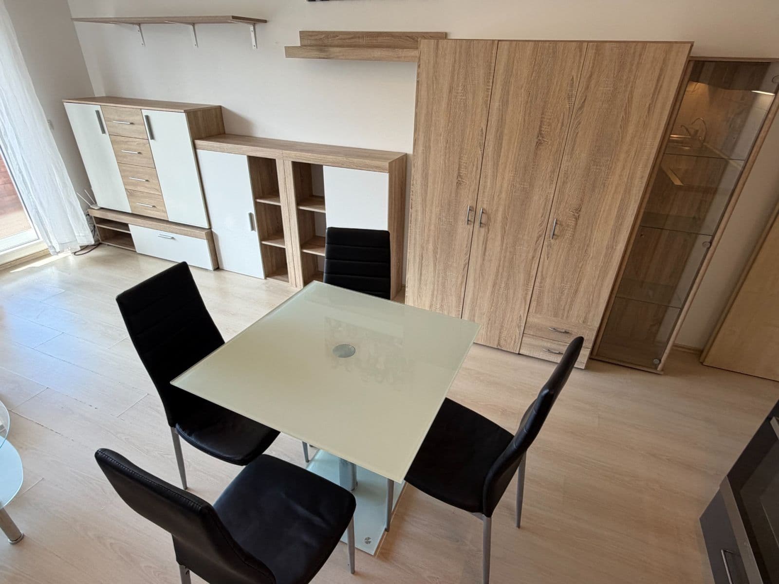 1 bedroom with open-plan kitchen flat to rent, 49 m², Hornoměcholupská, Prague, Prague 1 bedroom with open-plan kitchen flat to rent, 49 m², Hornoměcholupská, Prague, Prague
