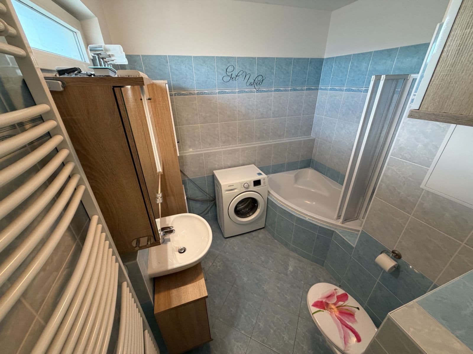 1 bedroom with open-plan kitchen flat to rent, 49 m², Hornoměcholupská, Prague, Prague 1 bedroom with open-plan kitchen flat to rent, 49 m², Hornoměcholupská, Prague, Prague