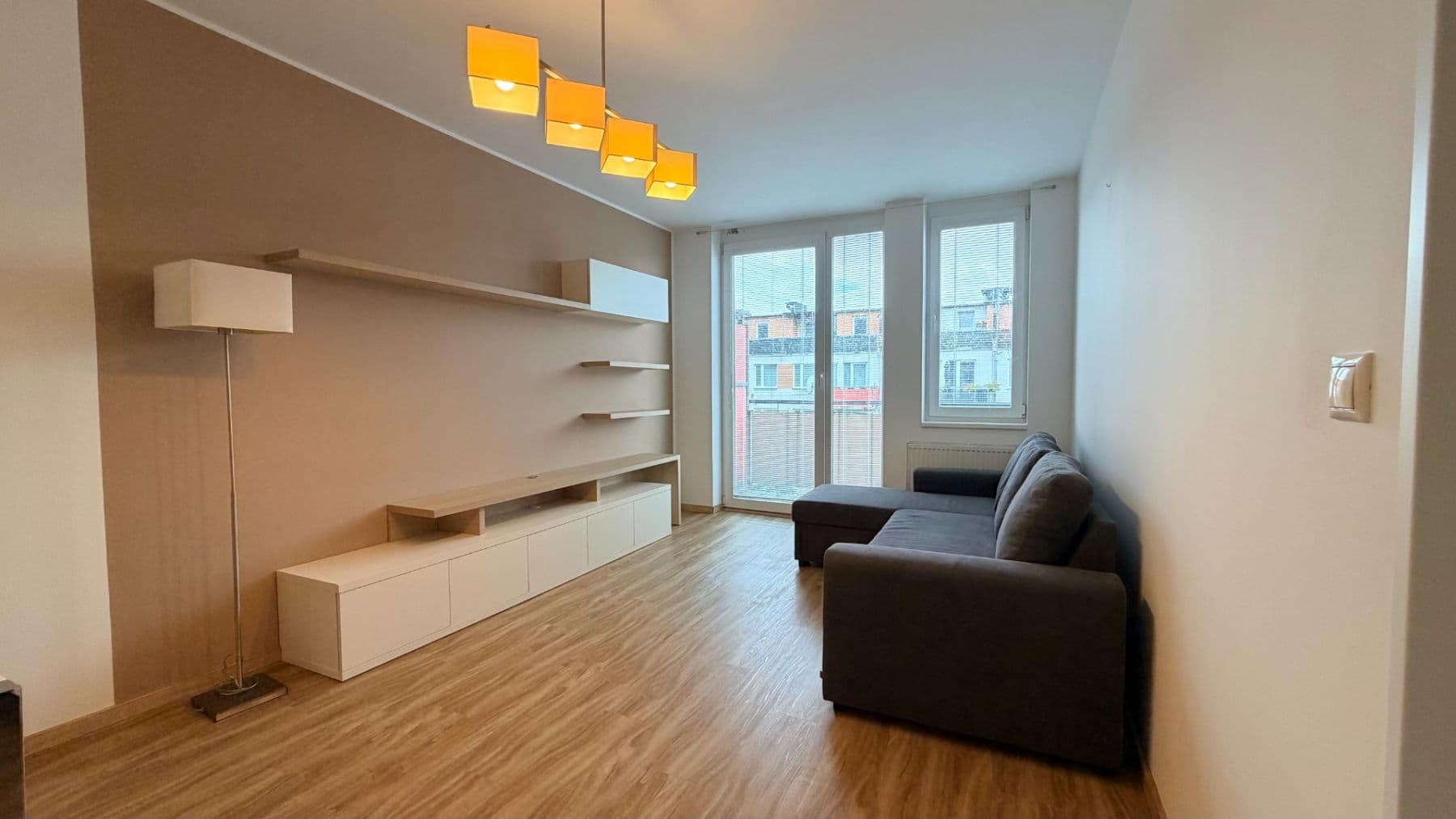 1 bedroom with open-plan kitchen flat to rent, 53 m², Terezínská, Prague, Prague 1 bedroom with open-plan kitchen flat to rent, 53 m², Terezínská, Prague, Prague