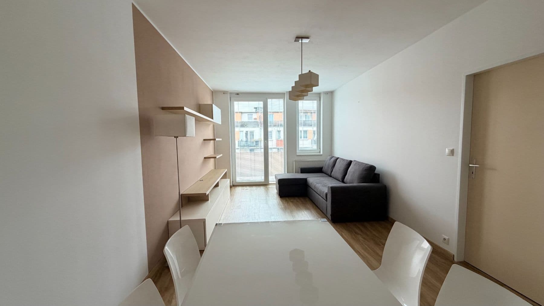 1 bedroom with open-plan kitchen flat to rent, 53 m², Terezínská, Prague, Prague 1 bedroom with open-plan kitchen flat to rent, 53 m², Terezínská, Prague, Prague