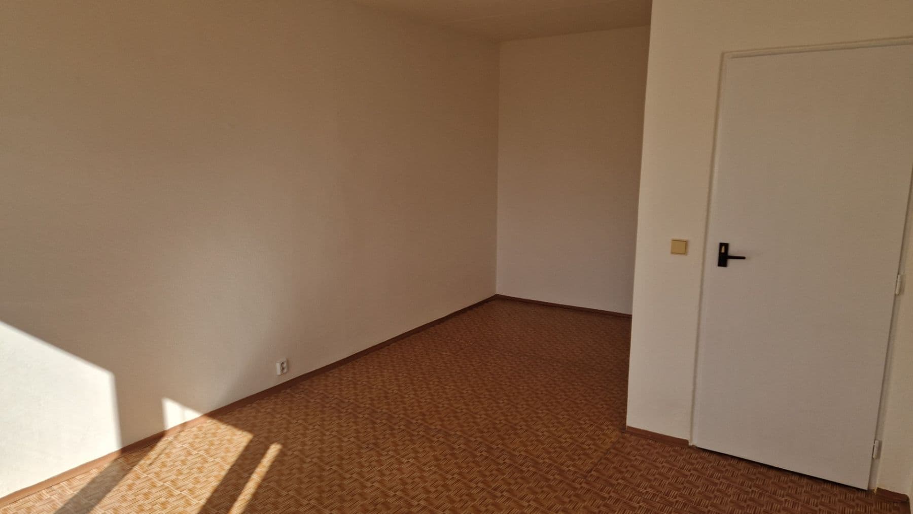 1 bedroom with open-plan kitchen flat to rent, 45 m², Velkopavlovická, Brno, Jihomoravský Region 1 bedroom with open-plan kitchen flat to rent, 45 m², Velkopavlovická, Brno, Jihomoravský Region