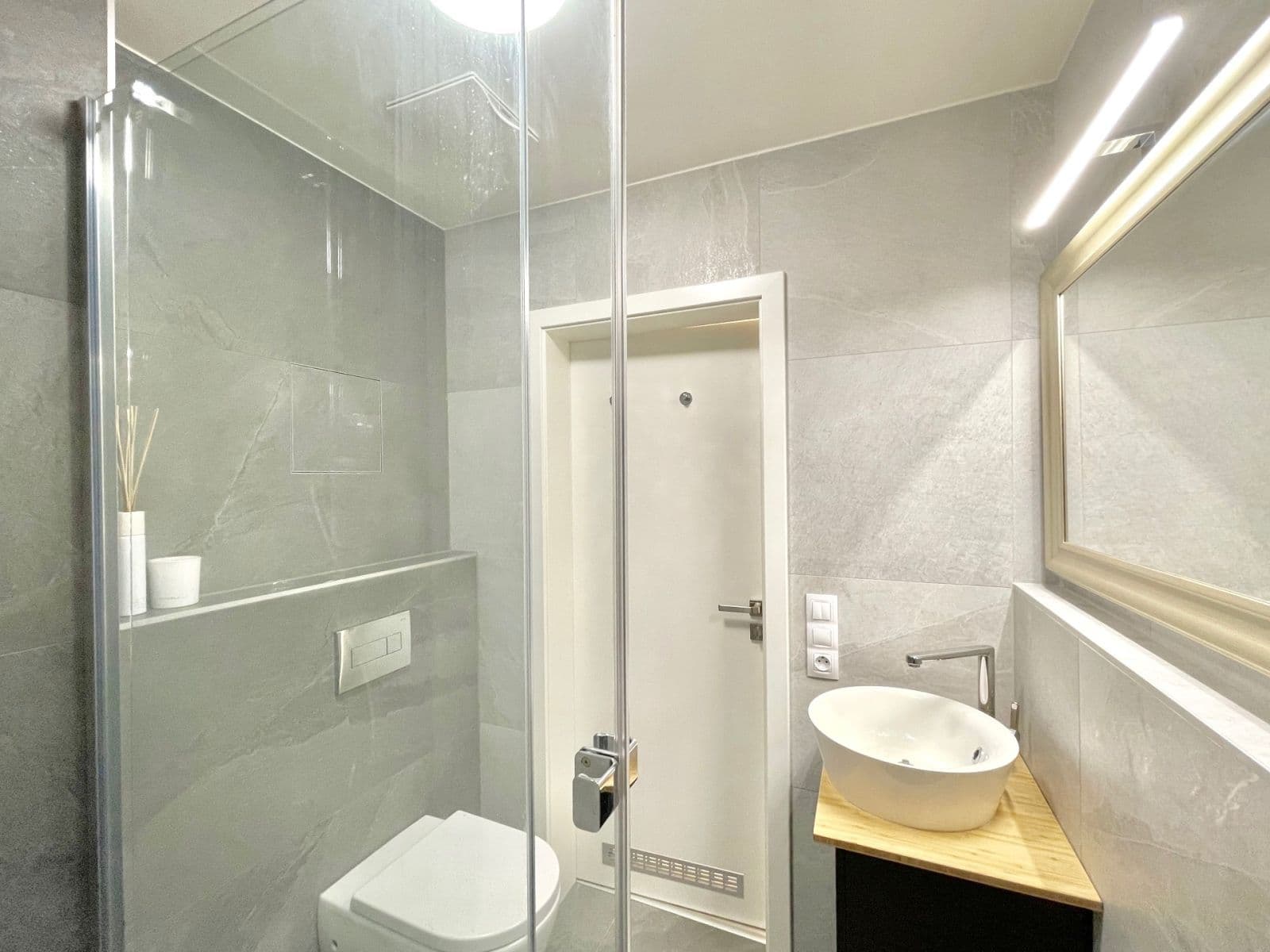 1 bedroom with open-plan kitchen flat to rent, 53 m², Nekvasilova, Prague, Prague 1 bedroom with open-plan kitchen flat to rent, 53 m², Nekvasilova, Prague, Prague
