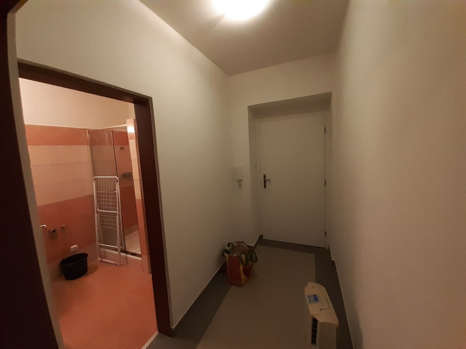1 bedroom with open-plan kitchen flat to rent, 43 m², Slávy Horníka, Prague, Prague 1 bedroom with open-plan kitchen flat to rent, 43 m², Slávy Horníka, Prague, Prague