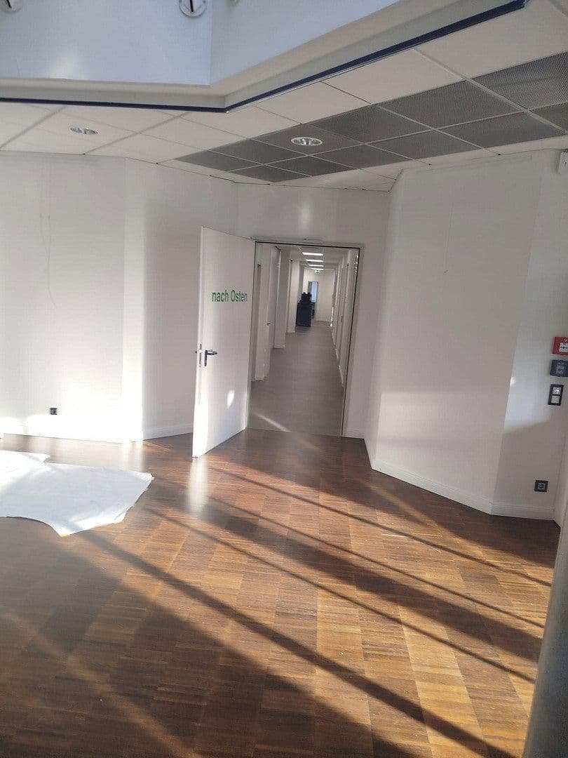 office to rent, 400 m², Am Lichtbogen 53, Essen, North Rhine-Westphalia office to rent, 400 m², Am Lichtbogen 53, Essen, North Rhine-Westphalia