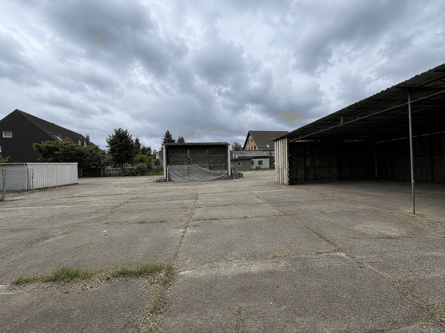 plot to rent, 2,635 m², Oberhausen, North Rhine-Westphalia plot to rent, 2,635 m², Oberhausen, North Rhine-Westphalia