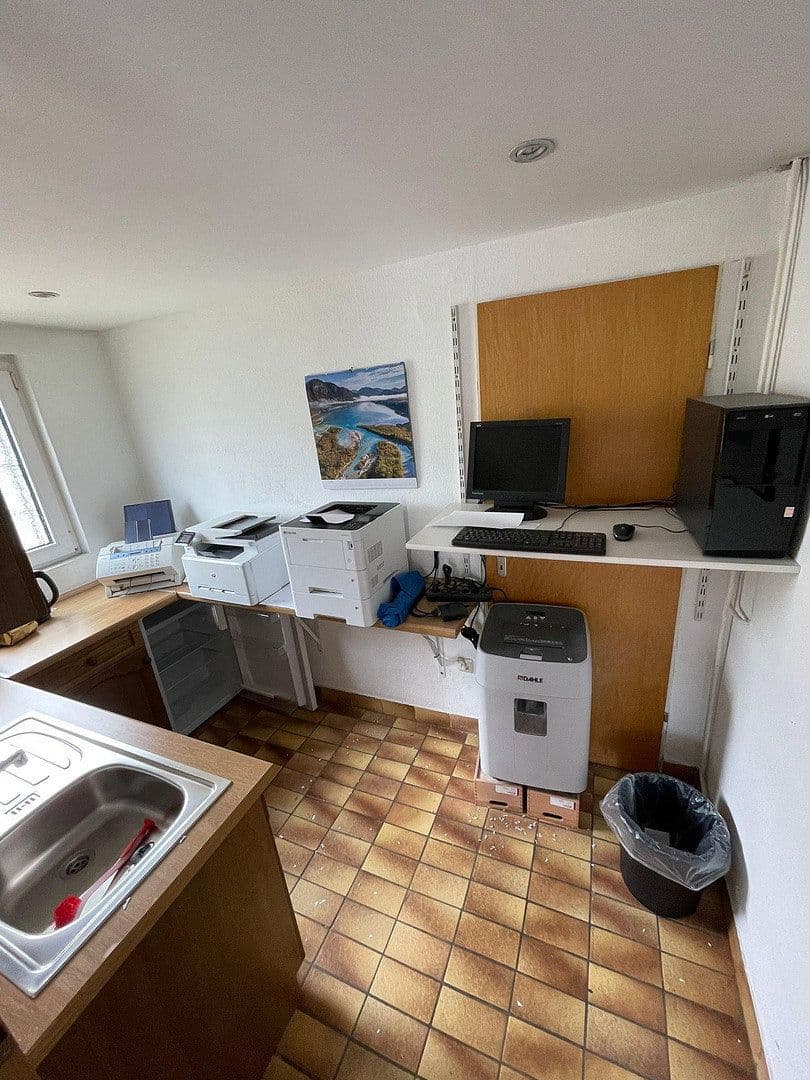 plot to rent, 2,635 m², Oberhausen, North Rhine-Westphalia plot to rent, 2,635 m², Oberhausen, North Rhine-Westphalia