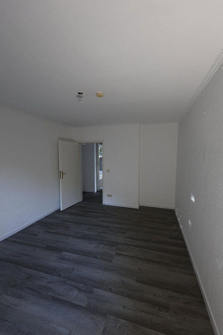 4 bedroom flat to rent, 136 m², Niederzier, North Rhine-Westphalia 4 bedroom flat to rent, 136 m², Niederzier, North Rhine-Westphalia