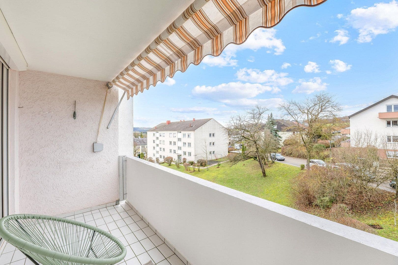 2 bedroom with open-plan kitchen flat for sale, 85 m², Leonberg, Baden-Württemberg 2 bedroom with open-plan kitchen flat for sale, 85 m², Leonberg, Baden-Württemberg