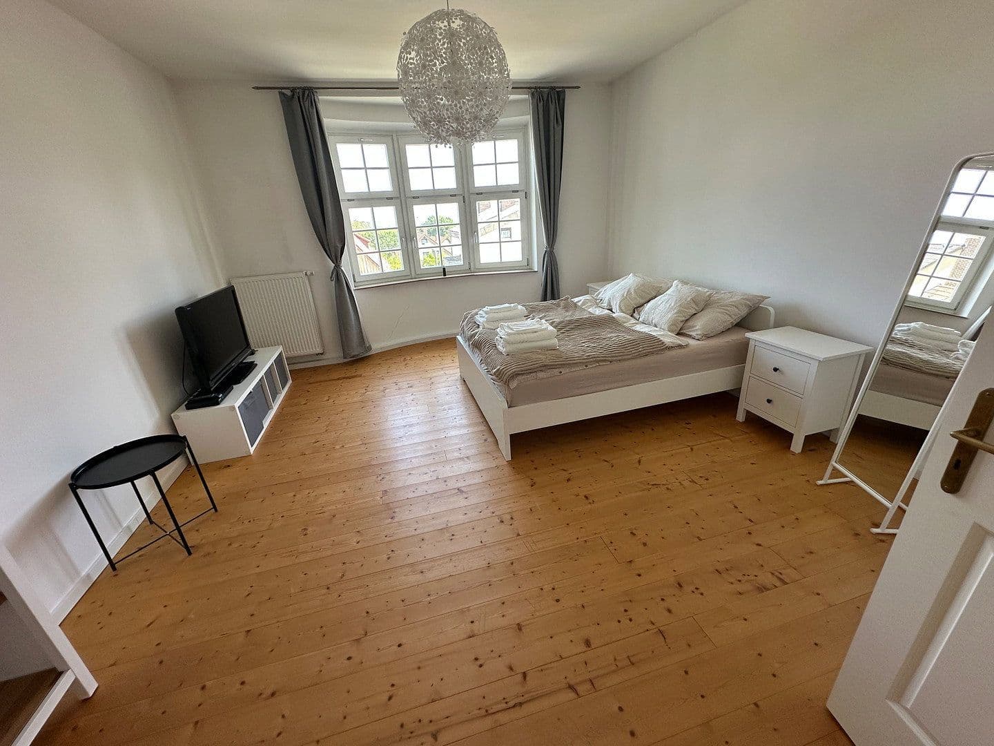 2 bedroom with open-plan kitchen flat to rent, 150 m², Döncheweg 12, Kassel, Hesse 2 bedroom with open-plan kitchen flat to rent, 150 m², Döncheweg 12, Kassel, Hesse