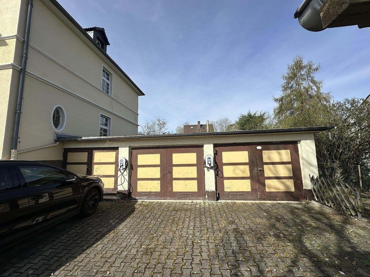 2 bedroom with open-plan kitchen flat to rent, 150 m², Döncheweg 12, Kassel, Hesse 2 bedroom with open-plan kitchen flat to rent, 150 m², Döncheweg 12, Kassel, Hesse