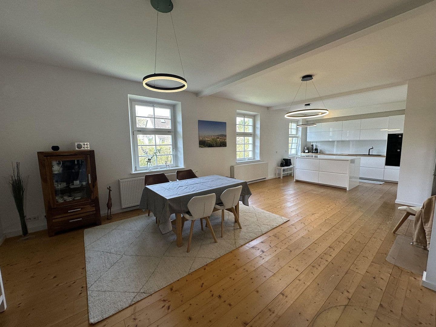 2 bedroom with open-plan kitchen flat to rent, 150 m², Döncheweg 12, Kassel, Hesse 2 bedroom with open-plan kitchen flat to rent, 150 m², Döncheweg 12, Kassel, Hesse