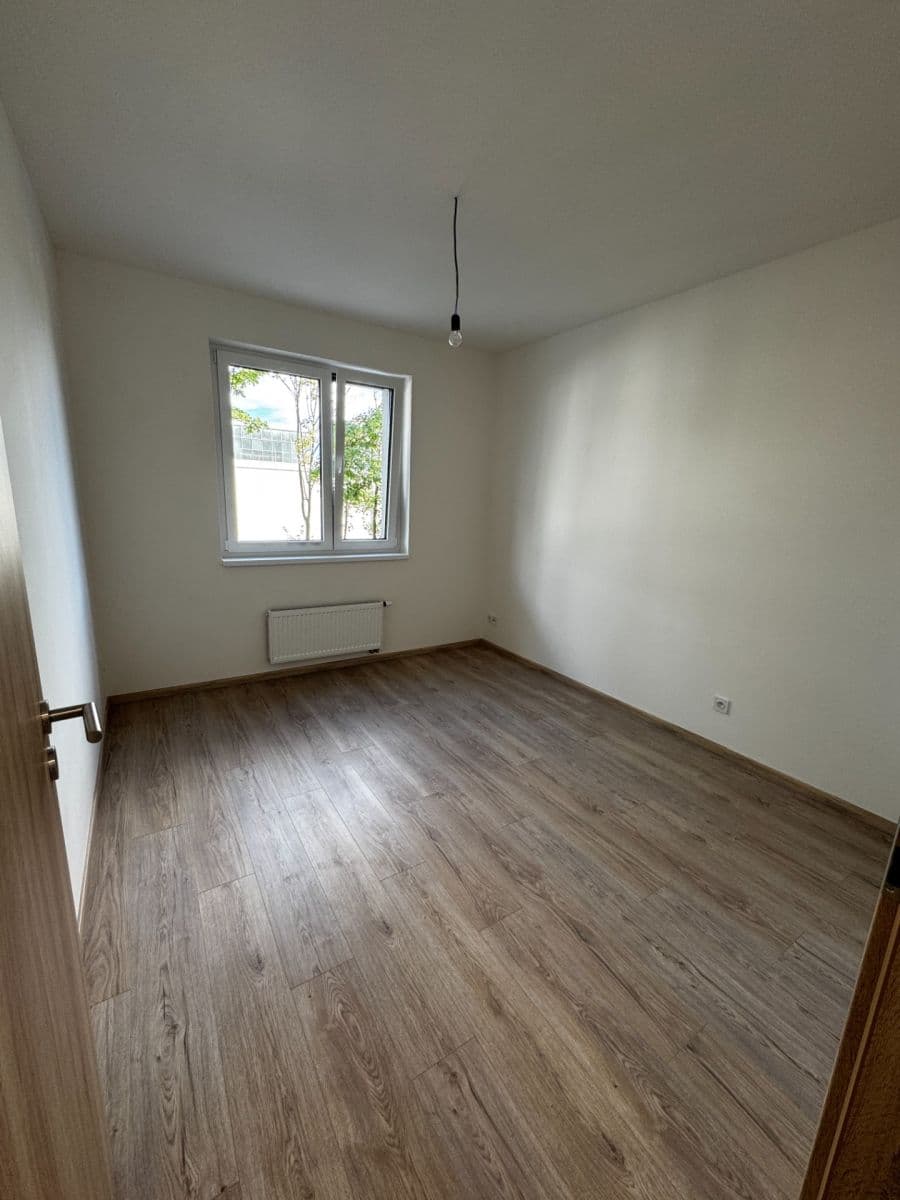 1 bedroom with open-plan kitchen flat for sale, 48 m², U Továren, Prague, Prague 1 bedroom with open-plan kitchen flat for sale, 48 m², U Továren, Prague, Prague