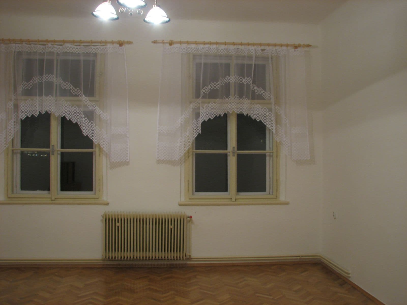 3 bedroom flat to rent, 90 m², Švédská, Prague, Prague 3 bedroom flat to rent, 90 m², Švédská, Prague, Prague