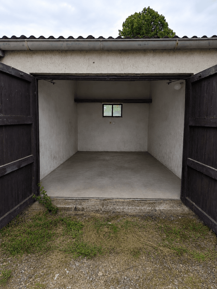 garage to rent, 20 m², Nádražní, Milevsko, Jihočeský Region garage to rent, 20 m², Nádražní, Milevsko, Jihočeský Region