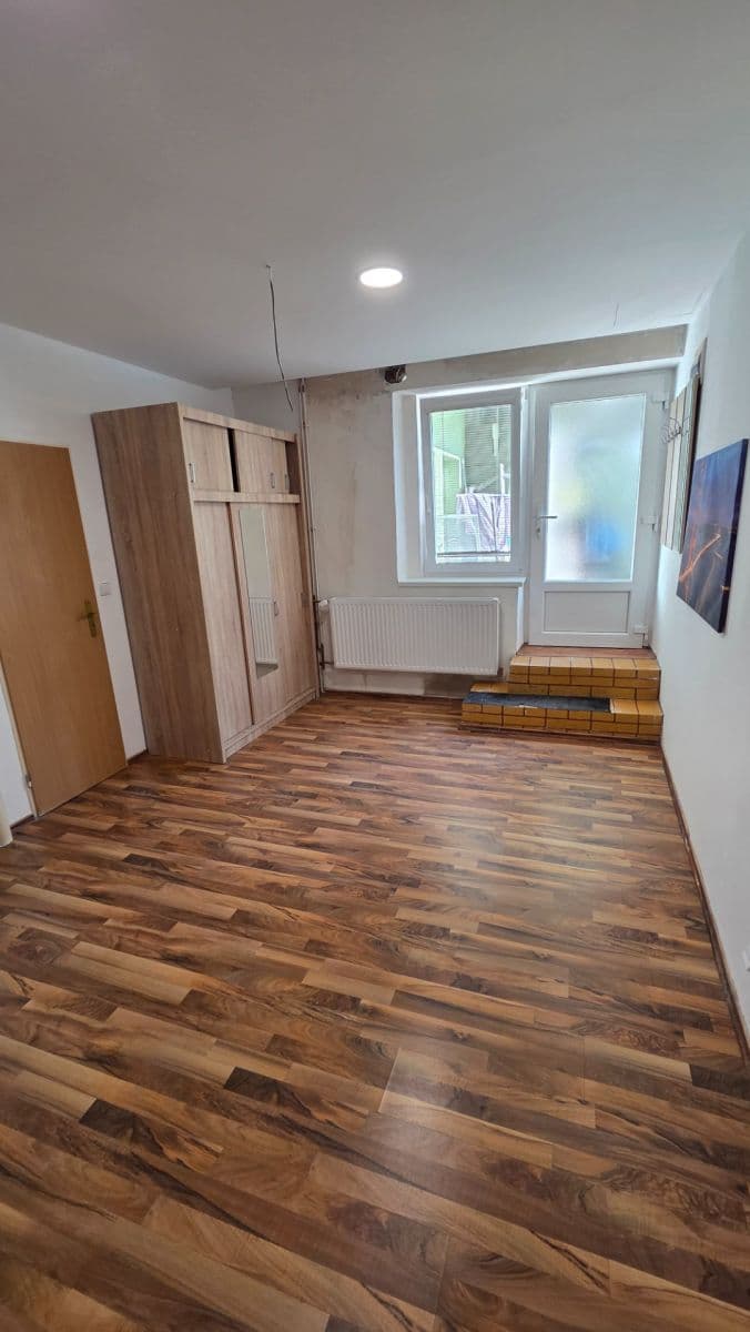 Studio flat to rent, 30 m², Votroubkova, Brno, Jihomoravský Region Studio flat to rent, 30 m², Votroubkova, Brno, Jihomoravský Region