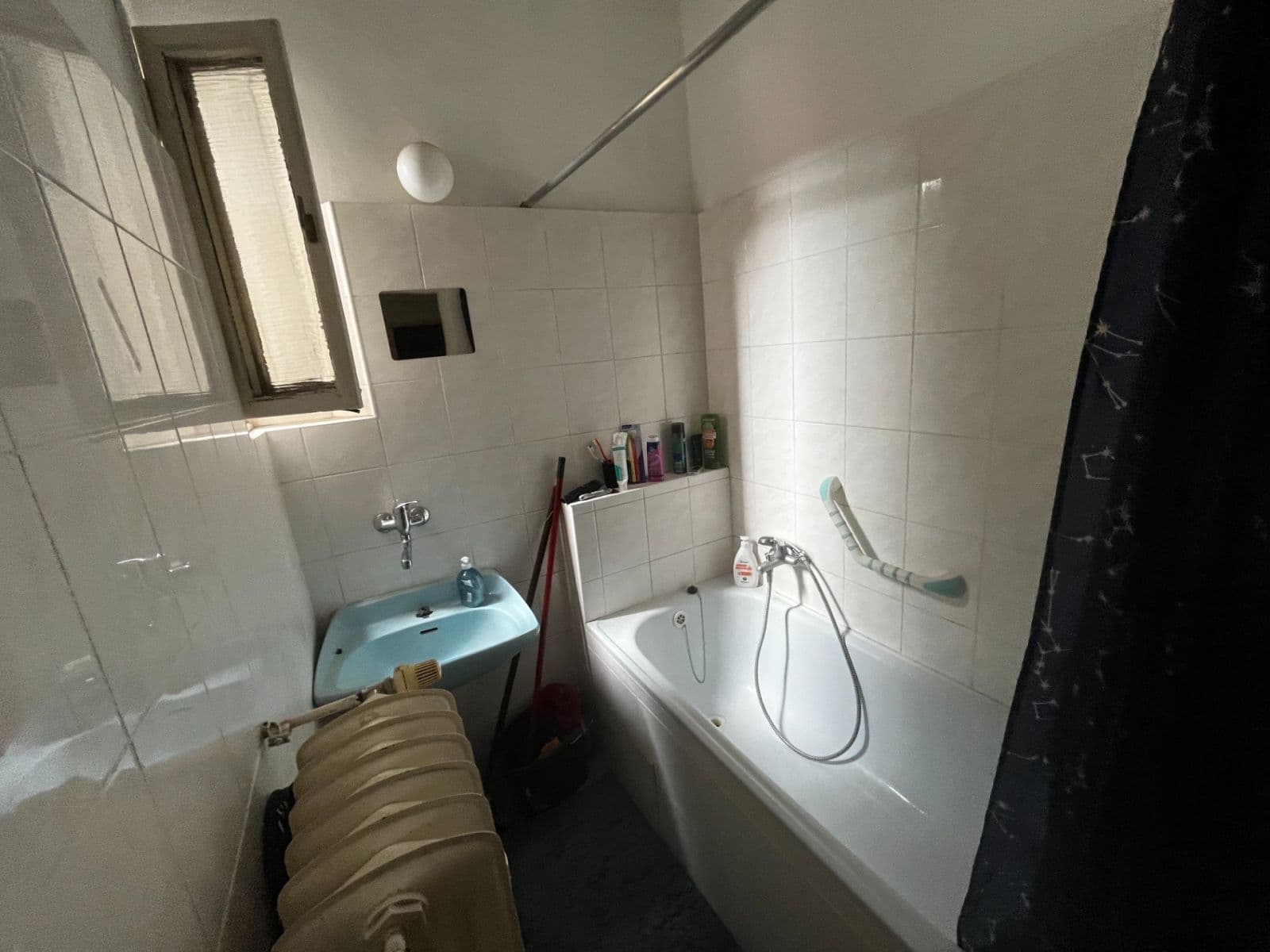 Studio flat to rent, 32 m², Pobřežní, Prague, Prague Studio flat to rent, 32 m², Pobřežní, Prague, Prague