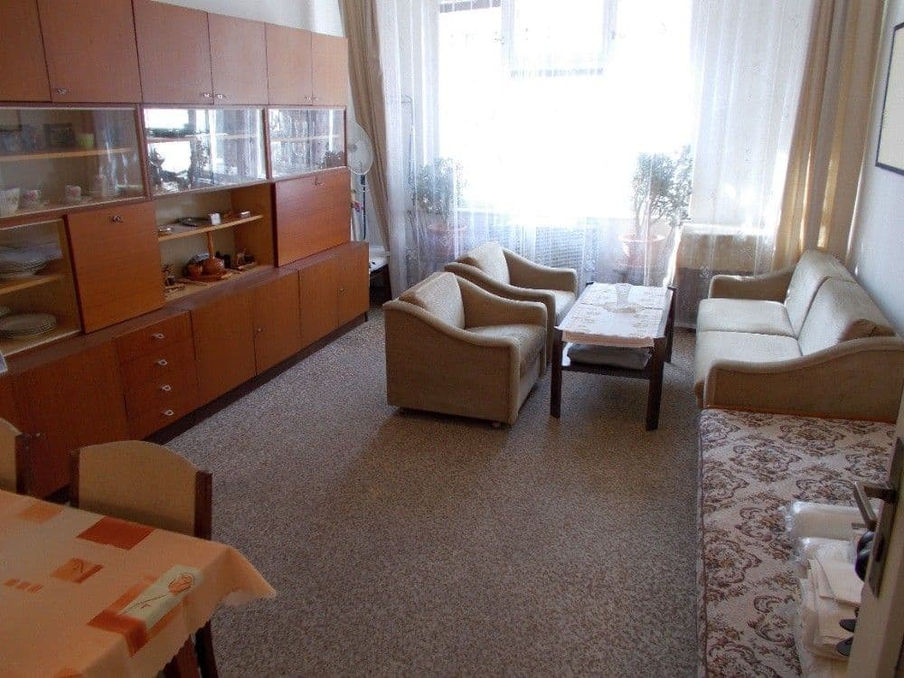 2 bedroom with open-plan kitchen flat to rent, 80 m², Bayerova, Brno, Jihomoravský Region 2 bedroom with open-plan kitchen flat to rent, 80 m², Bayerova, Brno, Jihomoravský Region