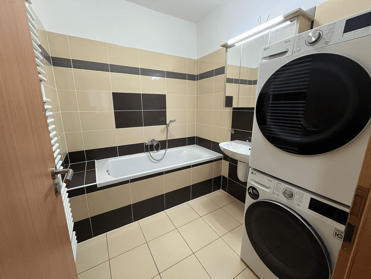 2 bedroom with open-plan kitchen flat for sale, 83 m², Viléma Balarina, Hlučín, Moravskoslezský Region 2 bedroom with open-plan kitchen flat for sale, 83 m², Viléma Balarina, Hlučín, Moravskoslezský Region
