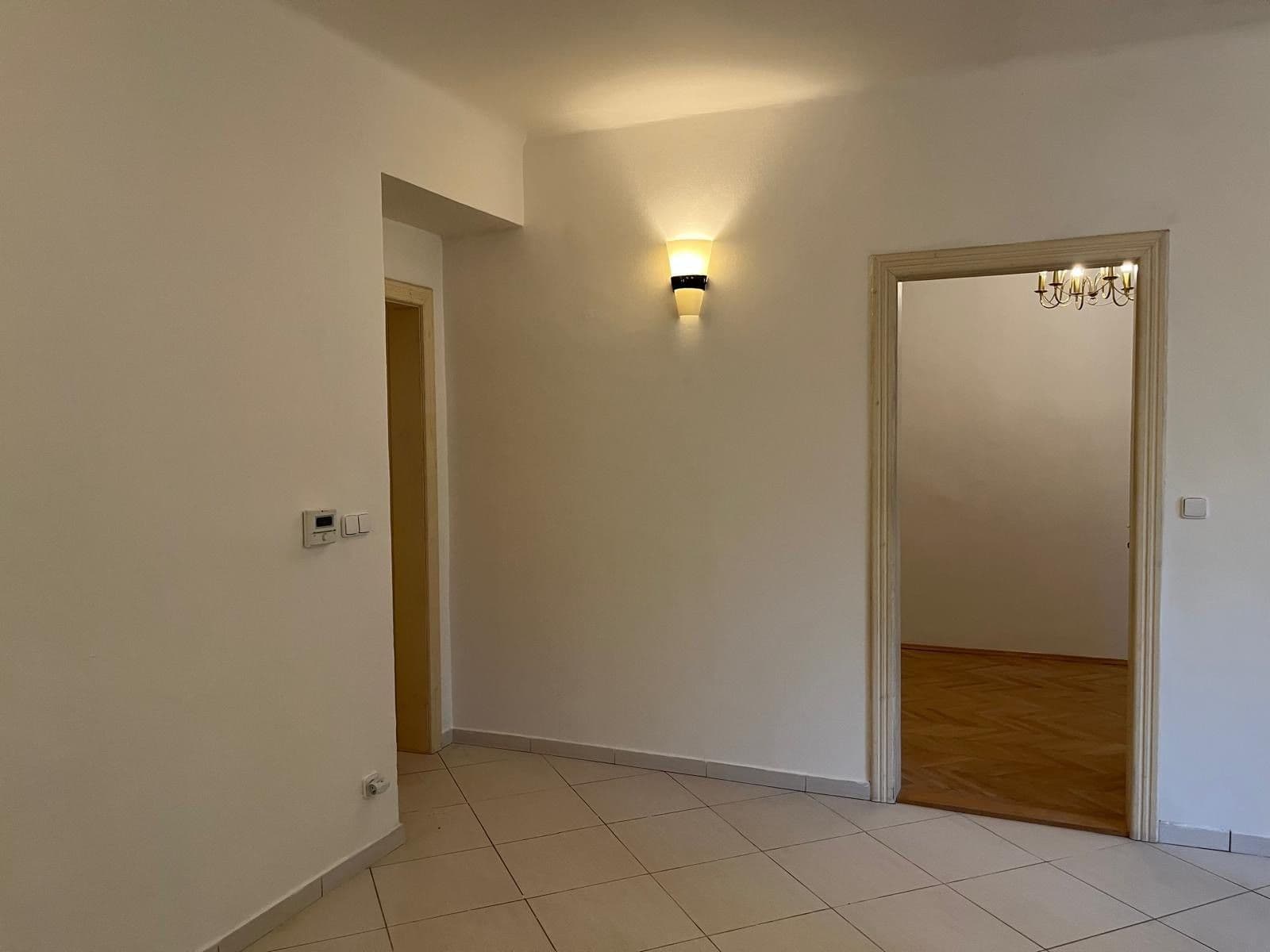 2 bedroom with open-plan kitchen flat to rent, 82 m², Radhošťská, Prague, Prague 2 bedroom with open-plan kitchen flat to rent, 82 m², Radhošťská, Prague, Prague
