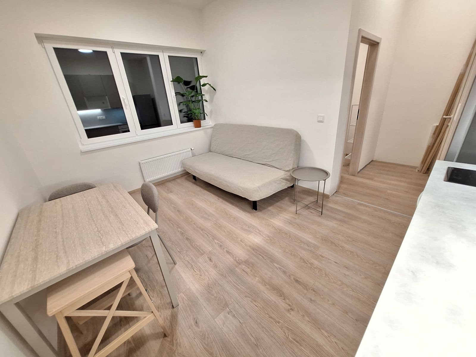1 bedroom with open-plan kitchen flat to rent, 32 m², Arnošta Staňka, Prague, Prague 1 bedroom with open-plan kitchen flat to rent, 32 m², Arnošta Staňka, Prague, Prague