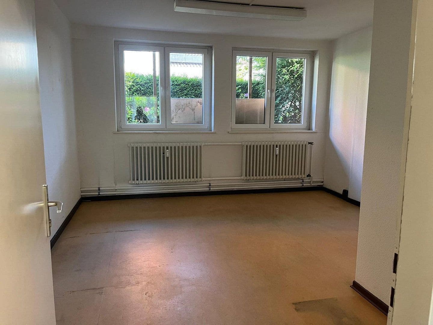 office to rent, 165 m², Leinstr. 56, Neustadt am Rübenberge, Lower Saxony office to rent, 165 m², Leinstr. 56, Neustadt am Rübenberge, Lower Saxony