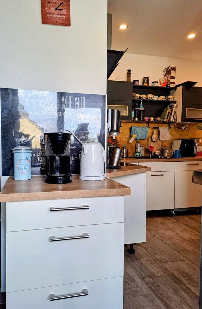 6 bedroom flat to rent, 145 m², Paul-Seydel-Str. 20, Limbach-Oberfrohna, Saxony 6 bedroom flat to rent, 145 m², Paul-Seydel-Str. 20, Limbach-Oberfrohna, Saxony