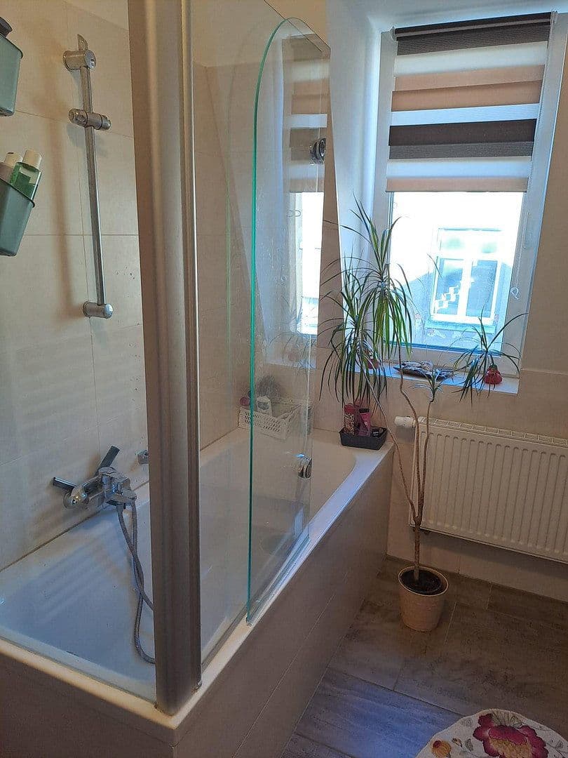 6 bedroom flat to rent, 145 m², Paul-Seydel-Str. 20, Limbach-Oberfrohna, Saxony 6 bedroom flat to rent, 145 m², Paul-Seydel-Str. 20, Limbach-Oberfrohna, Saxony