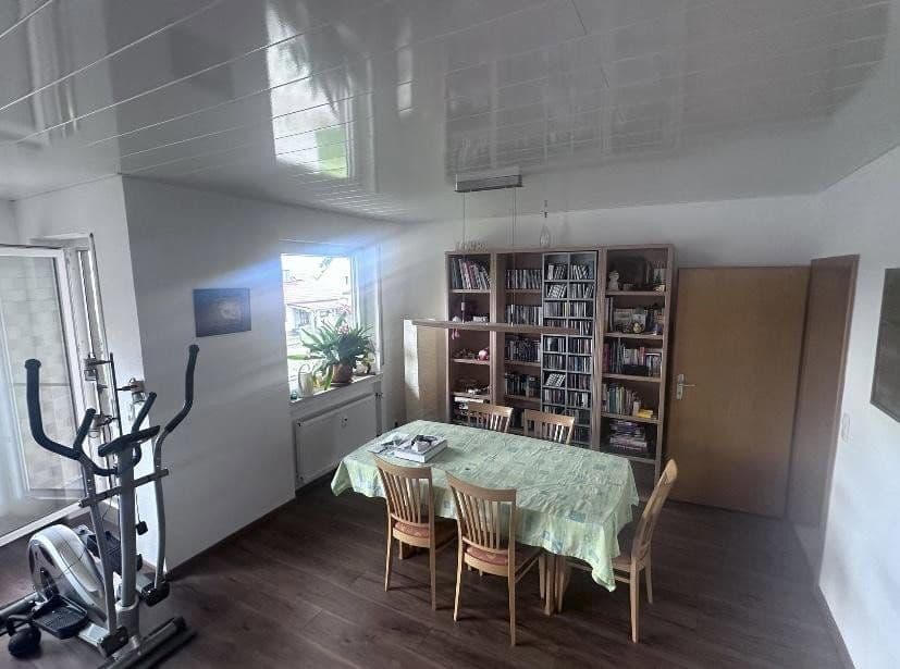2 bedroom with open-plan kitchen flat to rent, 91 m², Hünstetten, Hesse 2 bedroom with open-plan kitchen flat to rent, 91 m², Hünstetten, Hesse